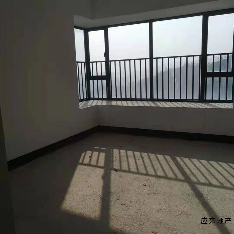 中澳春城4房2厅 南