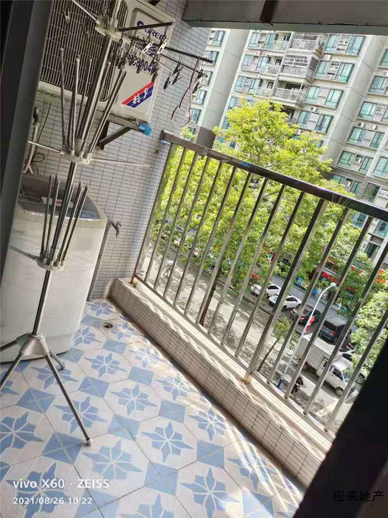 五洲花城C区两房一厅