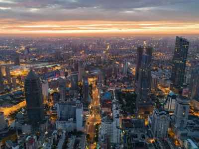 “巨变”与“挑战”！房企掌舵者眼中的2022年